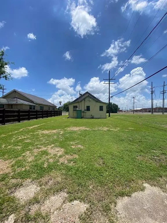 Port Arthur, TX 77640,131 9th ST