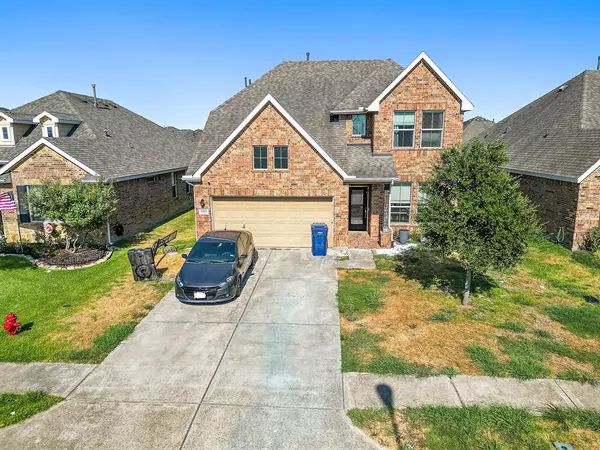 8402 Quiet Bay DR, Baytown, TX 77523