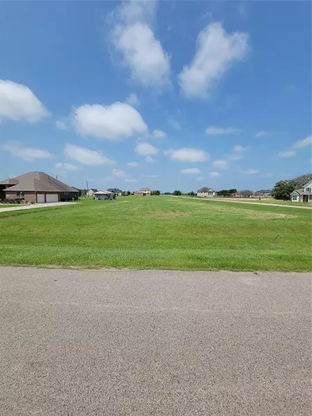 18402 Lakeland PASS, Rosharon, TX 77583