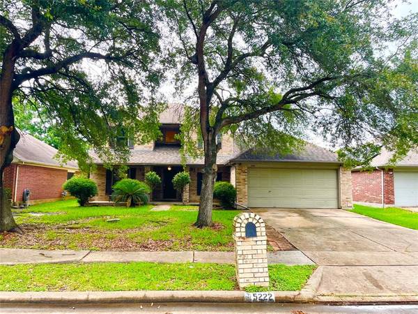 5222 Ridgecrest DR, La Porte, TX 77571