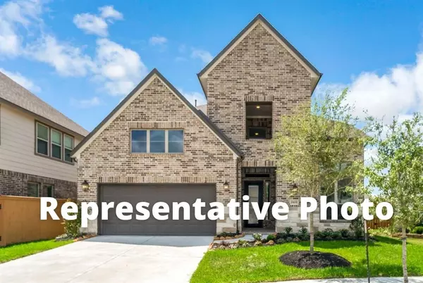 8711 Marina Alto LN, Cypress, TX 77433