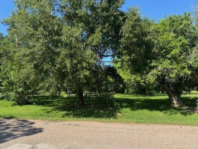 1713 Maple ST, La Marque, TX 77568