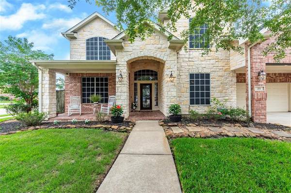 211 Grand Creek CT, League City, TX 77573