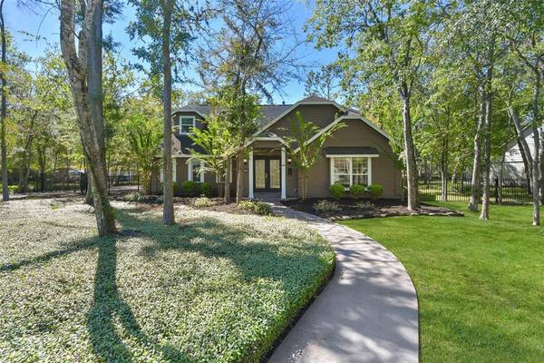 409 Falling Leaf DR, Friendswood, TX 77546