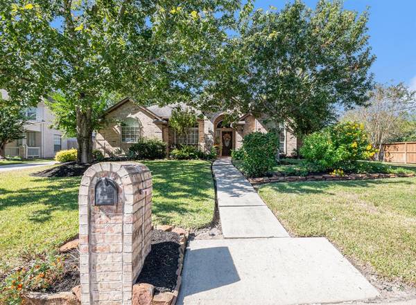 911 Scenic TRL, Tomball, TX 77375