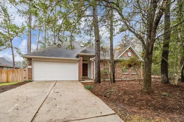 2 Orchid Grove PL, The Woodlands, TX 77385