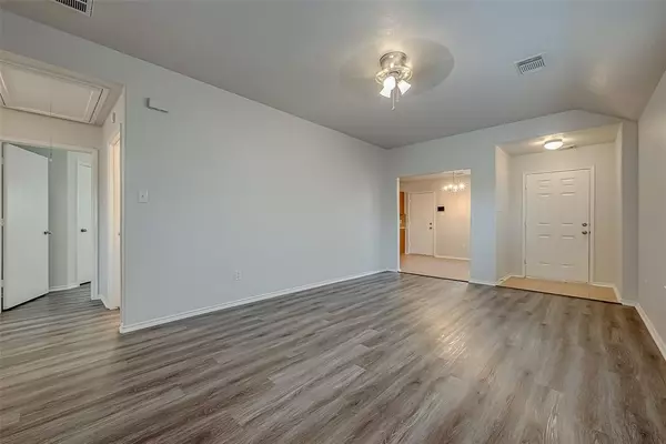 Houston, TX 77034,13507 Misty Sands LN