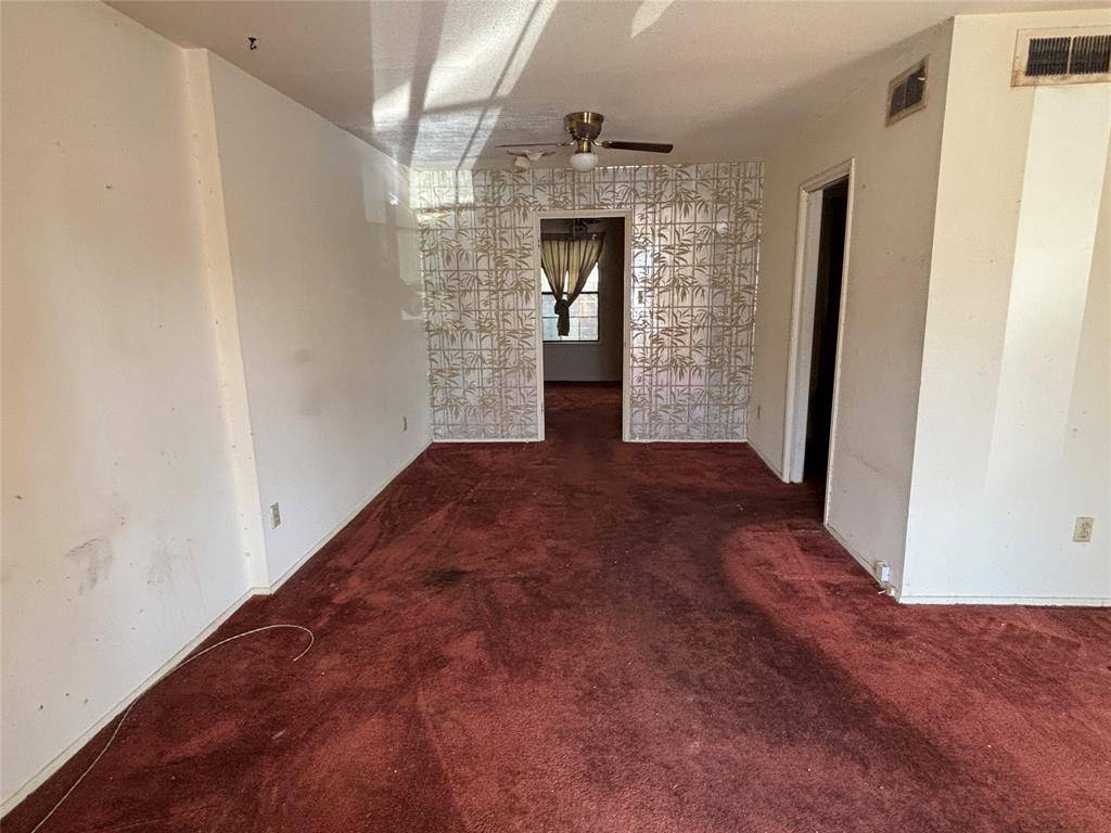 Houston, TX 77080,9303 Hammerly BLVD #204