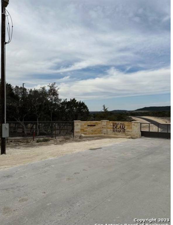 Mico, TX 78056,Lot 29 Private Road 1707