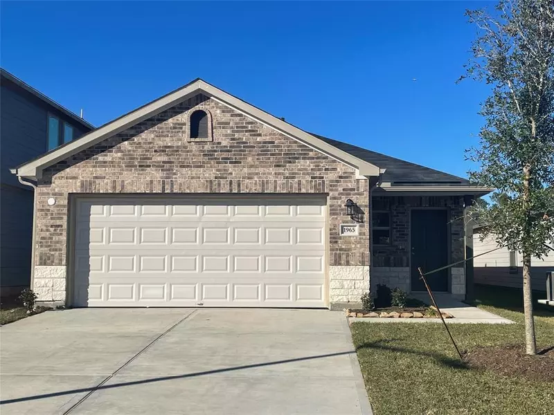 1965 Hidden Cedar DR, Conroe, TX 77301