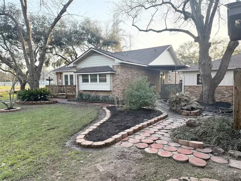 3319 Cline RD, Baytown, TX 77521