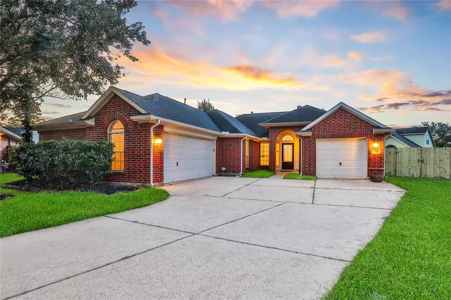 14302 Morning Lodge LN, Houston, TX 77044