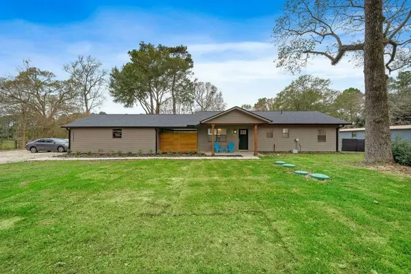 28486 Robinson RD,  Conroe,  TX 77385