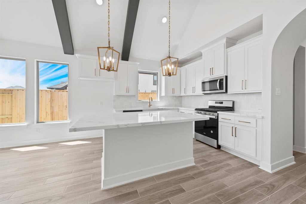 Montgomery, TX 77316,26437 East Skylight Brook CIR