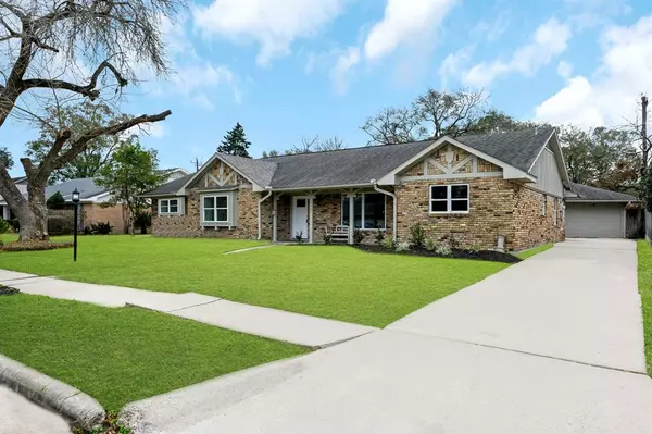 Houston, TX 77096,5455 Grape ST