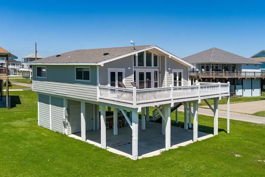 2599 Whitecap, Crystal Beach, TX 77650