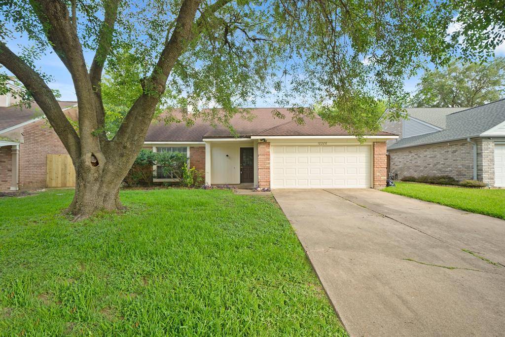 Houston, TX 77084,18206 Brooknoll DR