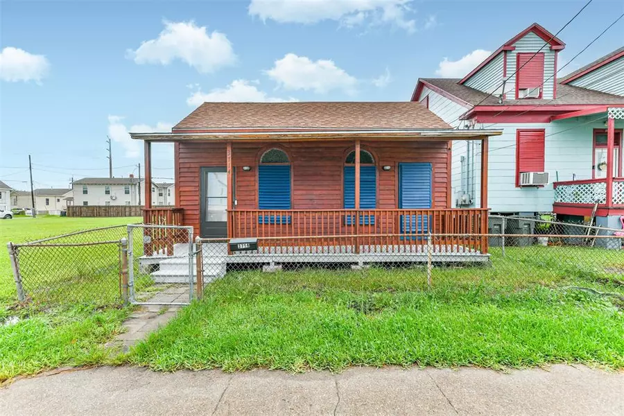 3714 Ball, Galveston, TX 77550