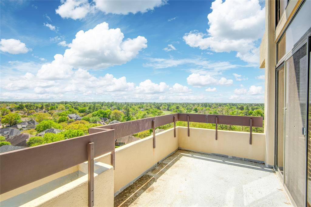 Houston, TX 77069,14655 Champion Forest DR #1104