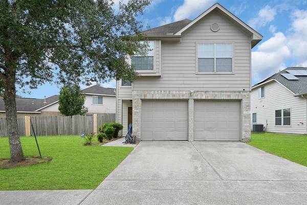 10742 Lumber Ridge TRL, Houston, TX 77034