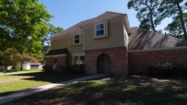 25510 YELLOW PINE CIR, Spring, TX 77380