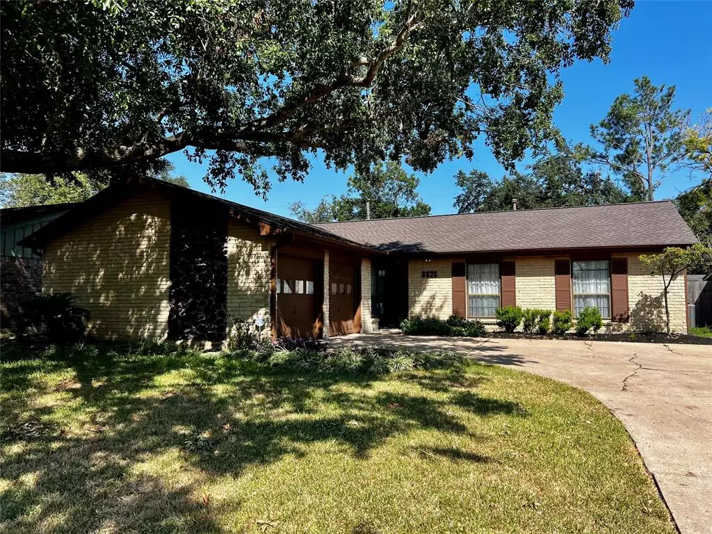 Houston, TX 77036,8826 Tanager ST