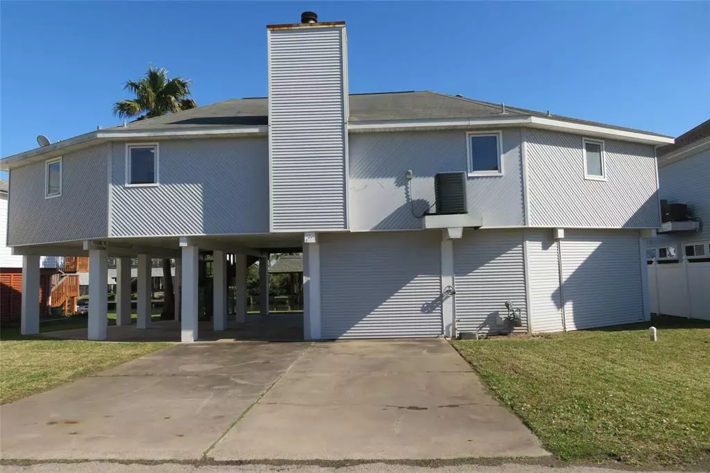 Hitchcock, TX 77563,1235 Sailfish ST