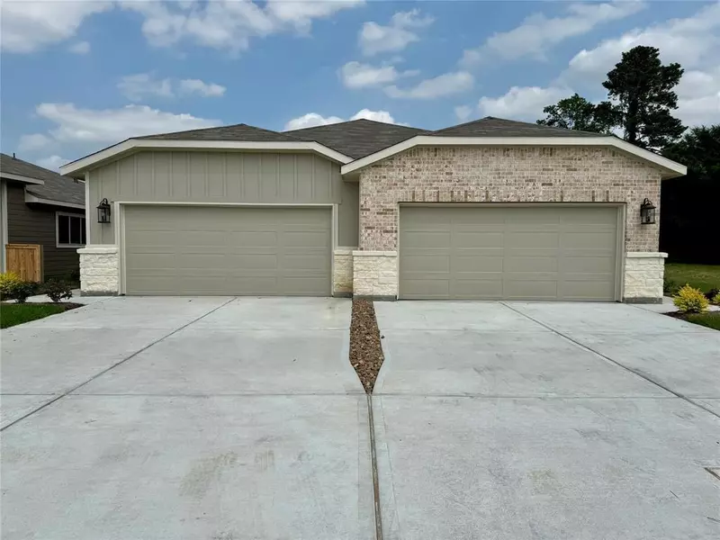 25504 and 25508 Starling LN, Magnolia, TX 77354