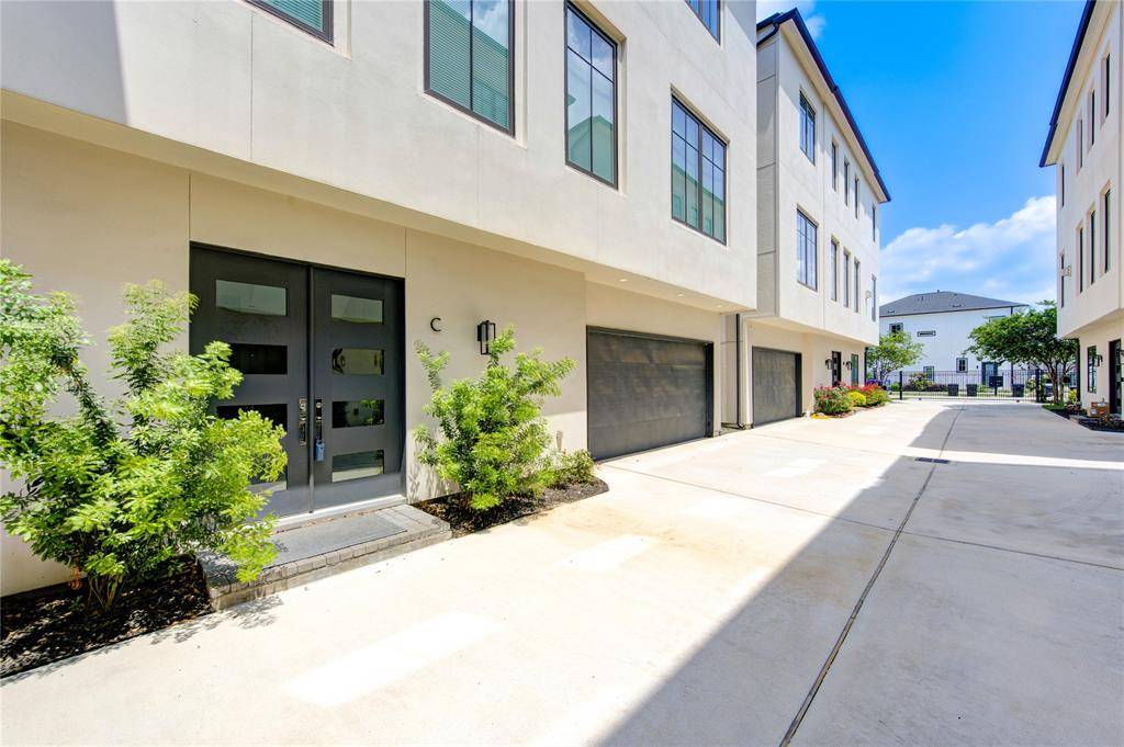 Houston, TX 77055,1509 Caywood LN #C