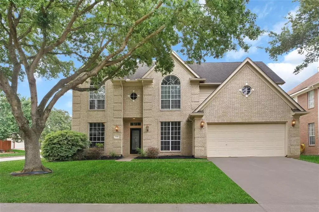 Sugar Land, TX 77498,15707 Rosewood Hill CT