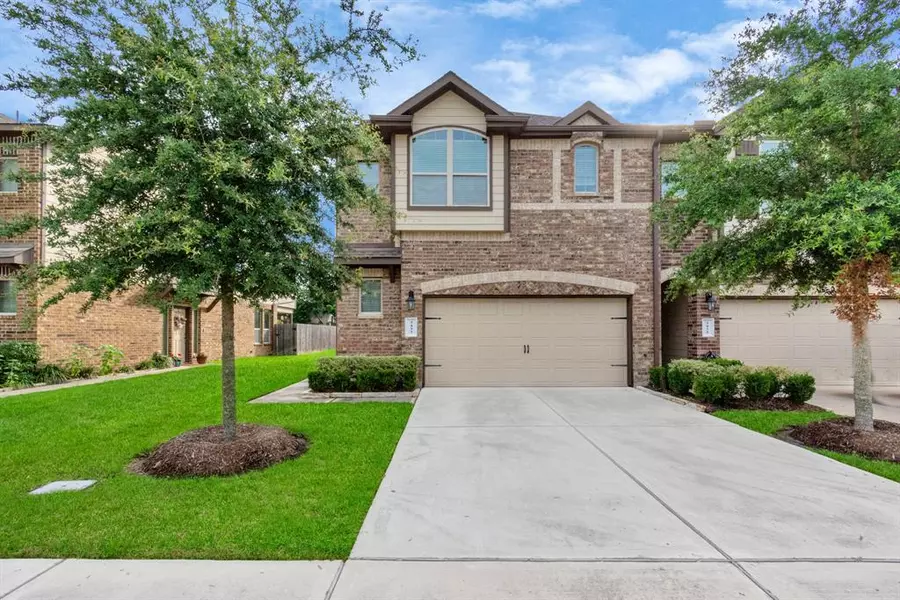 3433 Harvest Meadow LN, Rosenberg, TX 77471