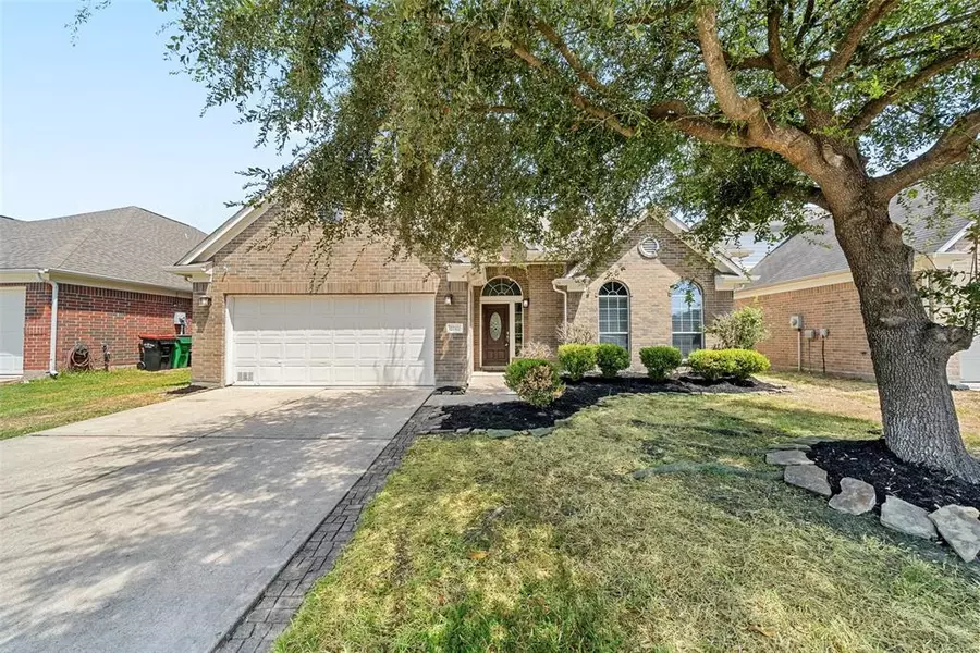 22322 Lamaster LN, Spring, TX 77373