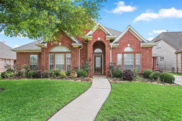 1701 Big Bend LN, Deer Park, TX 77536