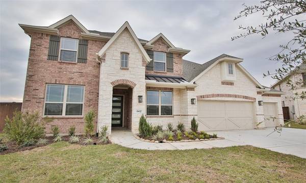 662 Rita Blanca DR, Webster, TX 77598