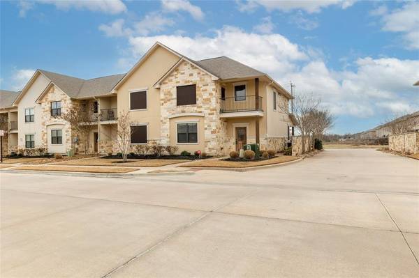 1413 Buena VIS, College Station, TX 77845