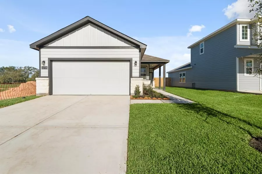 32718 Insignia Trail DR, Brookshire, TX 77423