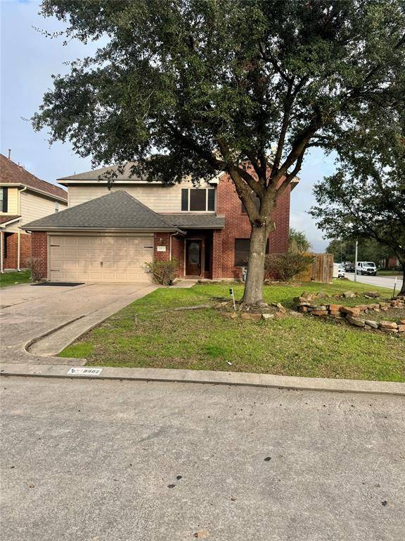 8902 York Hollow LN, Houston, TX 77044