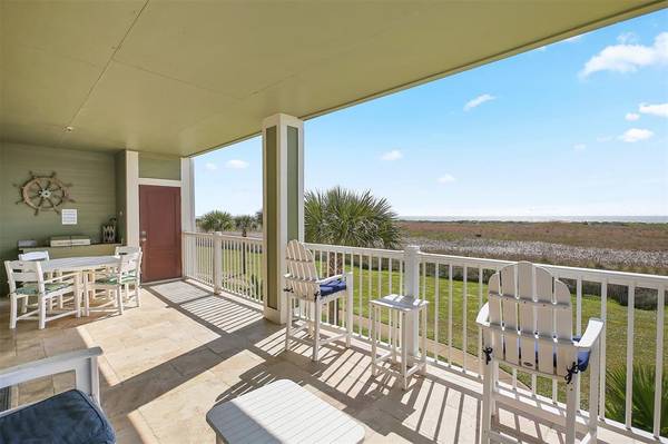 4221 Grassy Pointe DR #103, Galveston, TX 77554