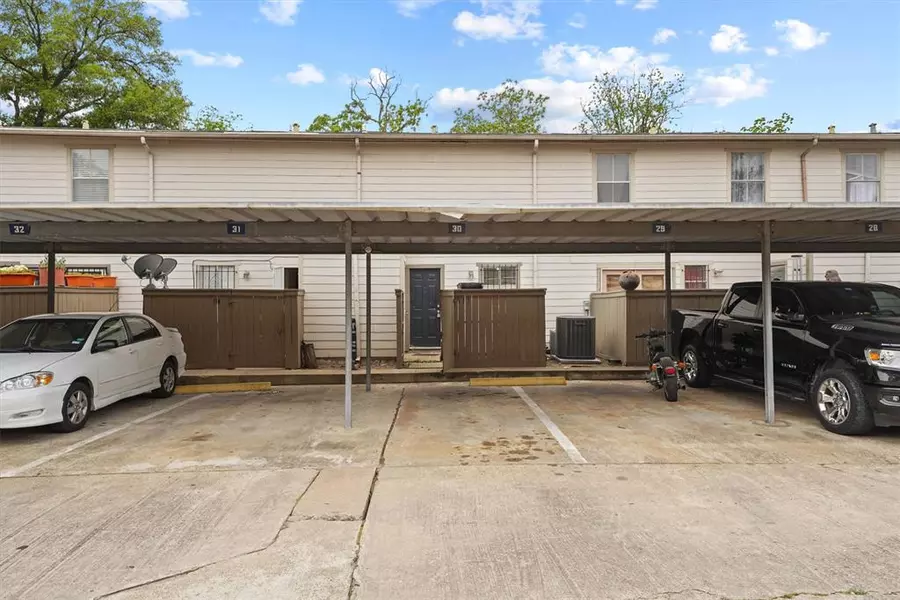 6001 Reims #113, Houston, TX 77036