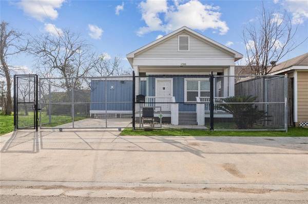 1709 Dan ST, Houston, TX 77020