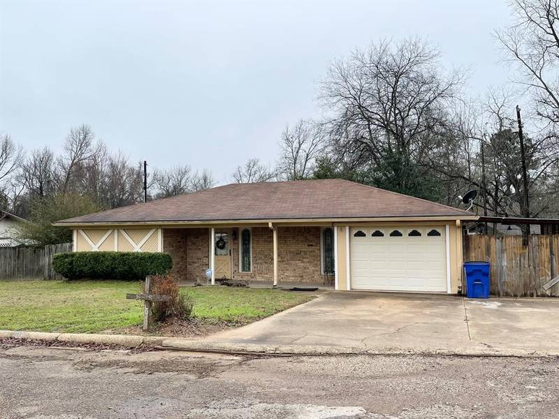 103 El Camino DR, Crockett, TX 75835