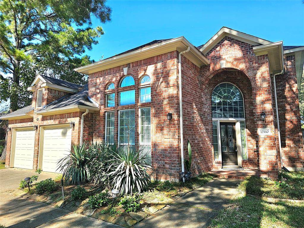 12110 Laguna Pointe LN,  Houston,  TX 77041