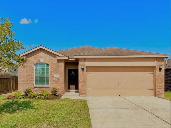 1819 Opal Peach DR, Rosharon, TX 77583