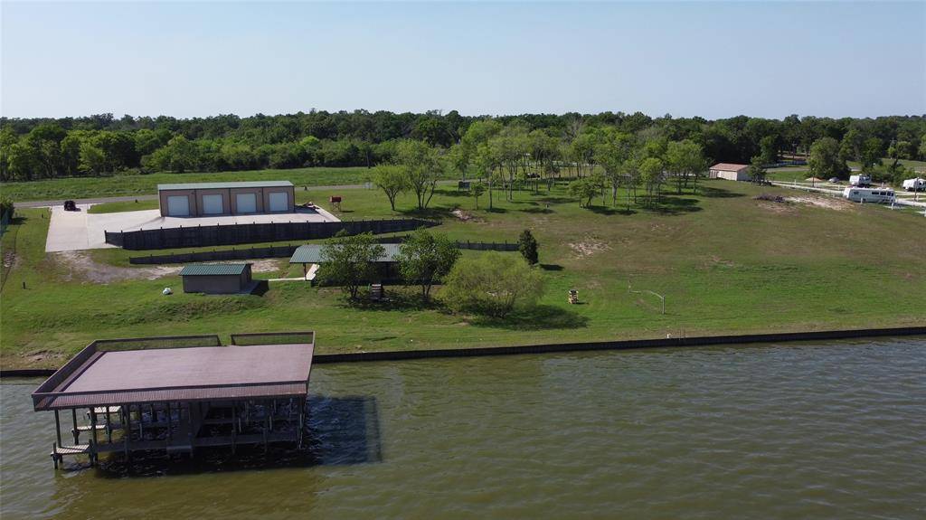 5001 US Hwy 190 W, Point Blank, TX 77364