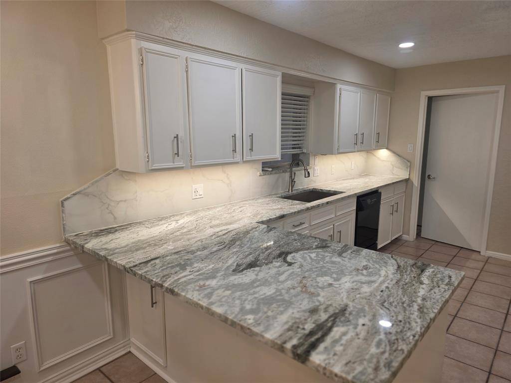 Houston, TX 77090,1107 Manatee LN