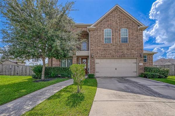 1902 Thunder Ridge WAY, Pearland, TX 77089