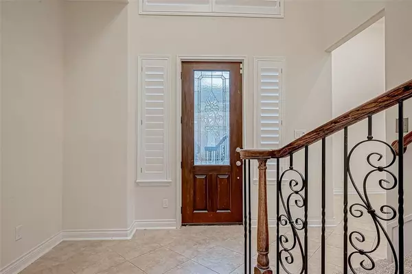 Houston, TX 77069,120 Marble Staff CT