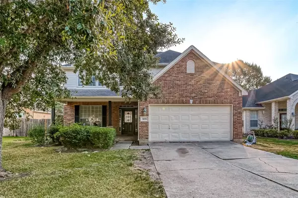 1215 Oxford Mills LN, Sugar Land, TX 77479