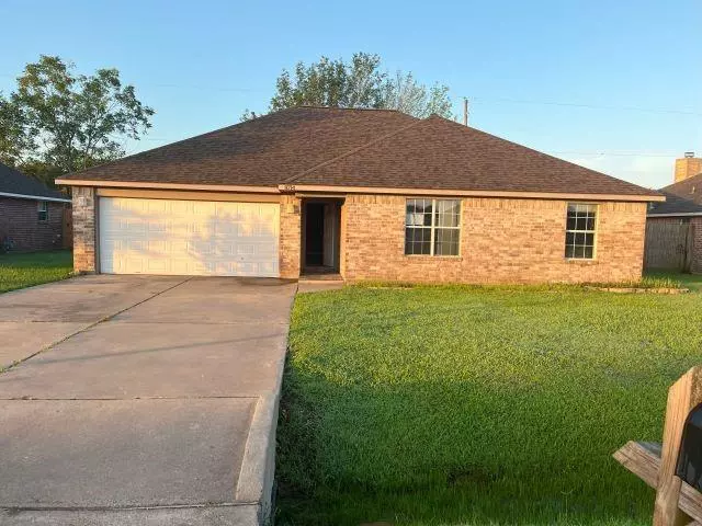 8714 Garrett ST, Needville, TX 77461