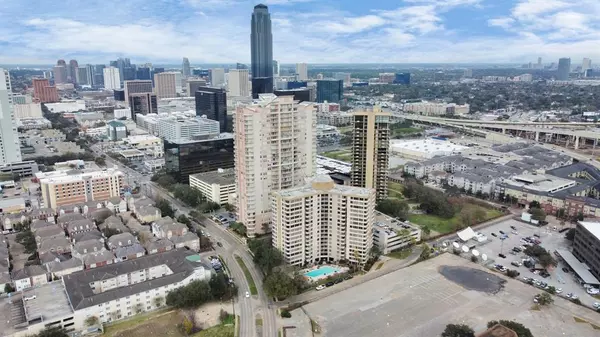 3525 Sage RD #605,  Houston,  TX 77056